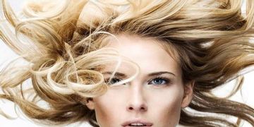 I trucchi più semplici per capelli sani e belli