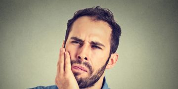 Quando é necessaria la devitalizzazione di un dente?