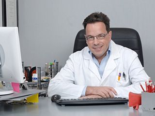 Dr Walter Bugiantella