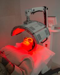 Laser Terapia - Clinica AraMedica