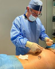 Dr. Raoul Novelli