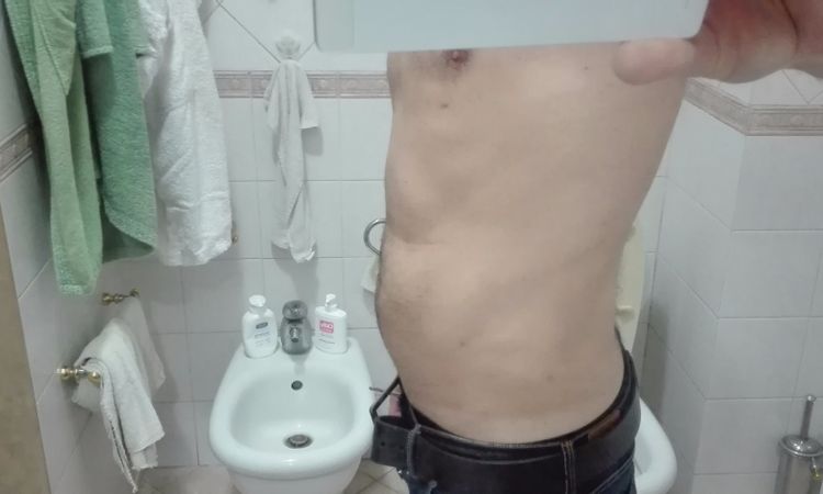 99562