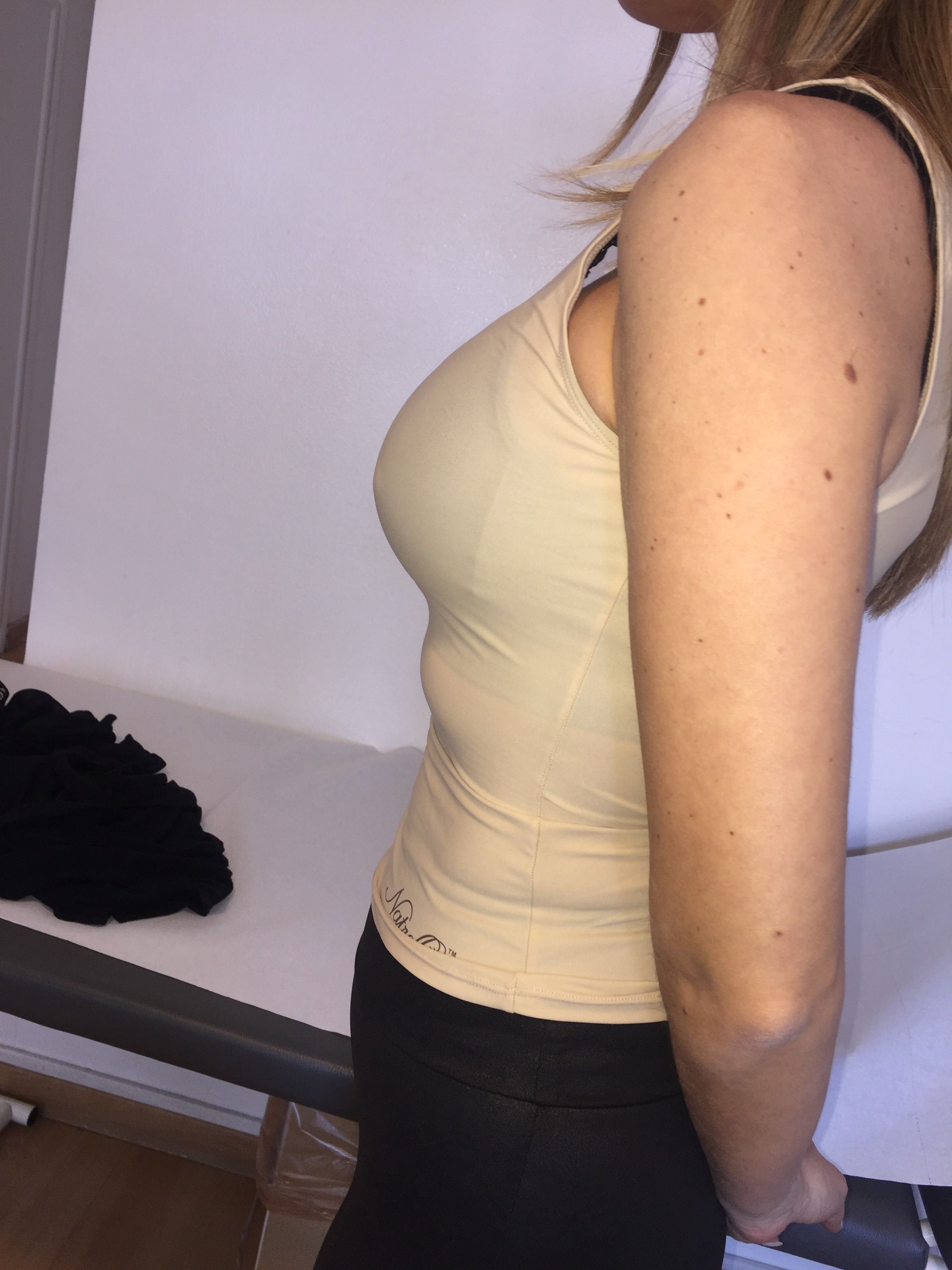 24643