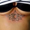 Mastopessi e tatuaggio - 17036
