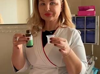 Dott.ssa Cornelia Florea Peeling con acido glicolico