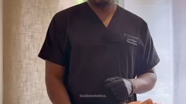 Venini Ventitre Medical Center Come si realizza il filler labbra passo dopo passo Dott. Benoit Menye