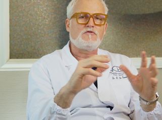 Dott. Manuel De Giovanni Ipnoanalgesia: profondità del paziente e reazioni motorie