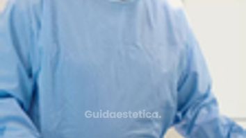 Dott. Manuel De Giovanni Mastoplastica additiva per mammella tuberosa con protesi tonde