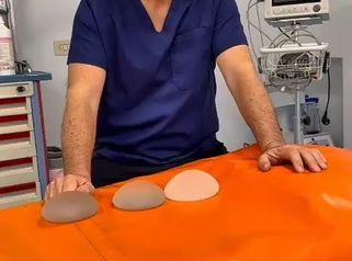 Dottori Paolo & Nicola Pittoni Mastoplastica additiva soft: protesi naturali e recupero veloce